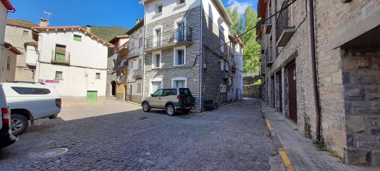 Ferienwohnung Aras Biescas Exterior foto